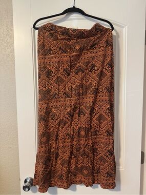 Element Orange and Black Geometric Print Maxi Skirt